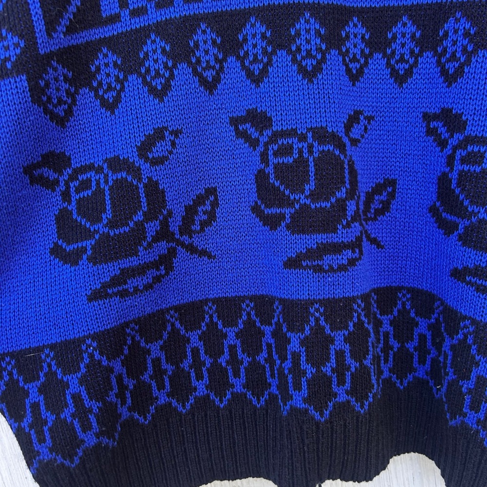 Womens Vintage Blue Black Rose Knit Sweater Dolman Sleeve M - Picture 4 of 6